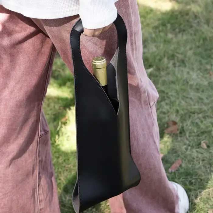 Porte-vin en cuir imperméable avec poignée robuste